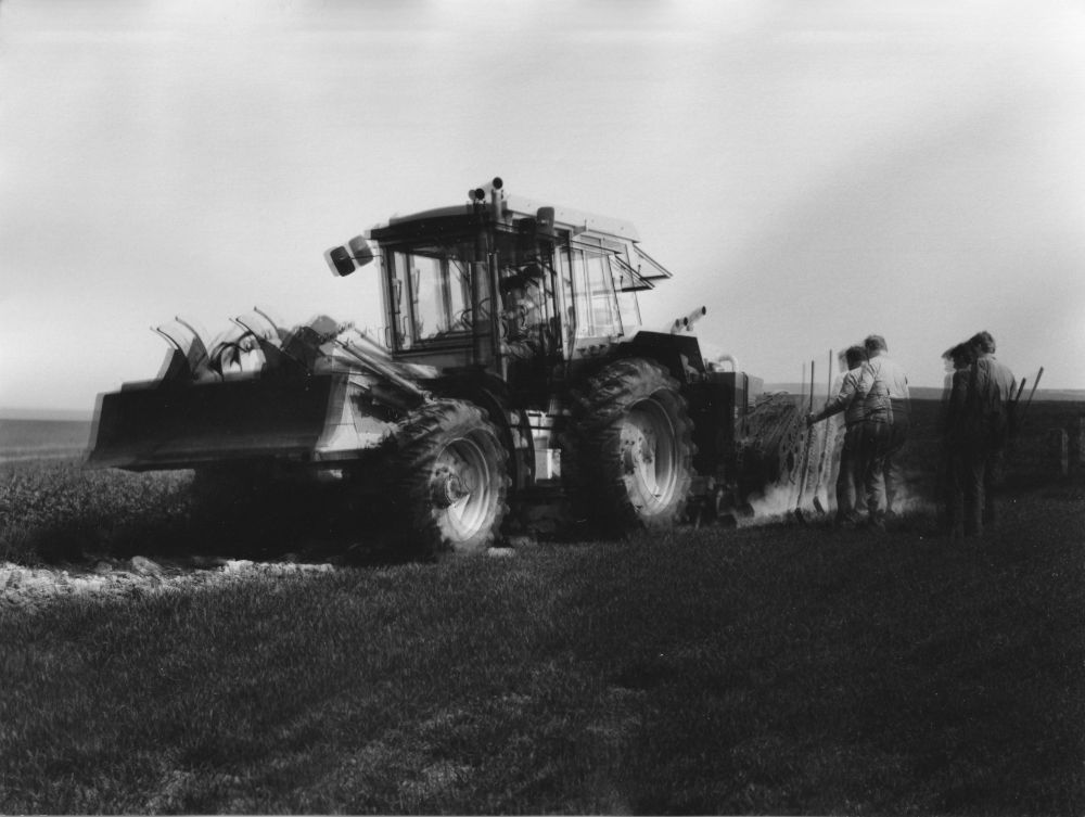 23_tractor